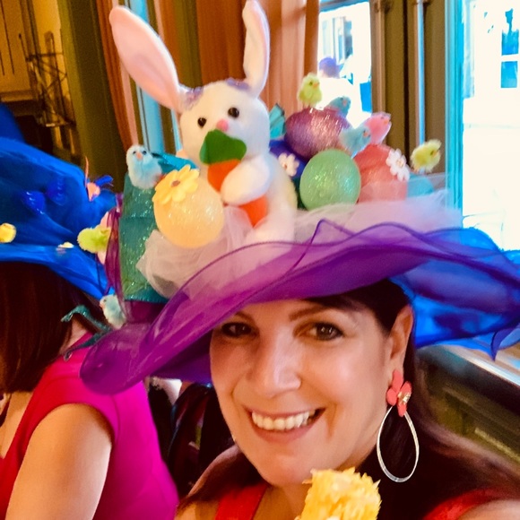 Meet your Posher, Anna - Picture 16 of 16